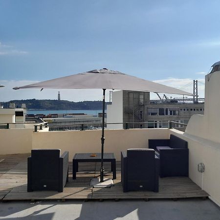 Apartamento Sobre O Rio Lisboa Eksteriør bilde